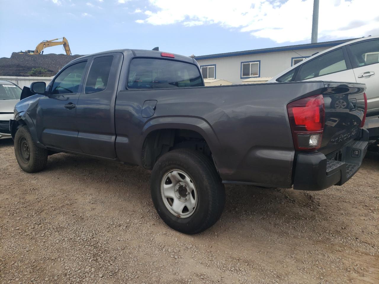 Photo 1 VIN: 5TFRX5GNXJX127560 - TOYOTA TACOMA 