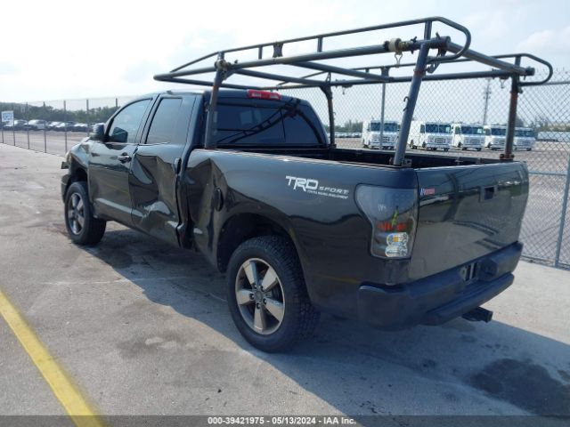 Photo 2 VIN: 5TFRY5F10AX088098 - TOYOTA TUNDRA 