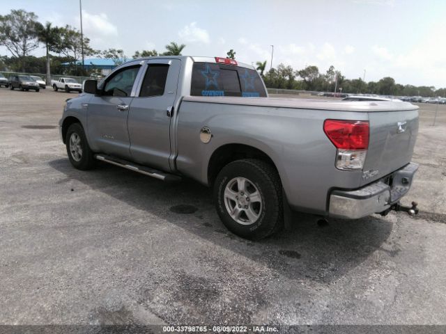 Photo 2 VIN: 5TFRY5F10DX137885 - TOYOTA TUNDRA 2WD TRUCK 