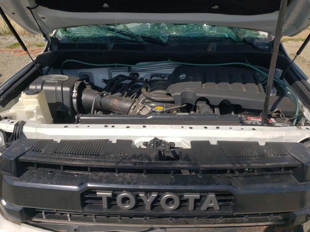 Photo 11 VIN: 5TFRY5F10EX171553 - TOYOTA TUNDRA DOU 