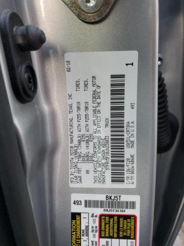 Photo 12 VIN: 5TFRY5F10JX238033 - TOYOTA TUNDRA DOU 