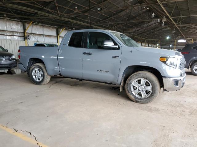 Photo 3 VIN: 5TFRY5F10KX245954 - TOYOTA TUNDRA DOU 