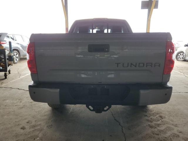 Photo 5 VIN: 5TFRY5F10KX245954 - TOYOTA TUNDRA DOU 