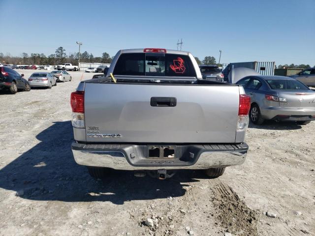 Photo 5 VIN: 5TFRY5F11AX086165 - TOYOTA TUNDRA 