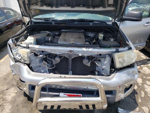 Photo 6 VIN: 5TFRY5F11AX096615 - TOYOTA TUNDRA DOU 