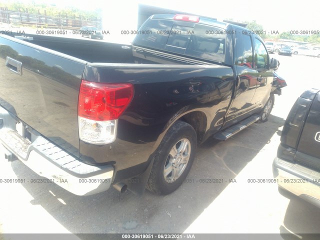 Photo 3 VIN: 5TFRY5F11CX116994 - TOYOTA TUNDRA 2WD TRUCK 