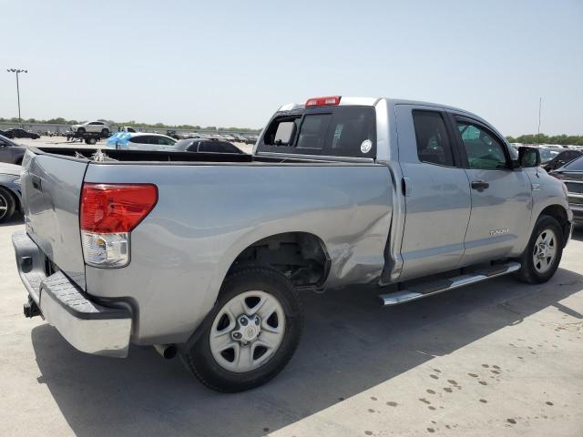 Photo 2 VIN: 5TFRY5F11CX129633 - TOYOTA TUNDRA DOU 