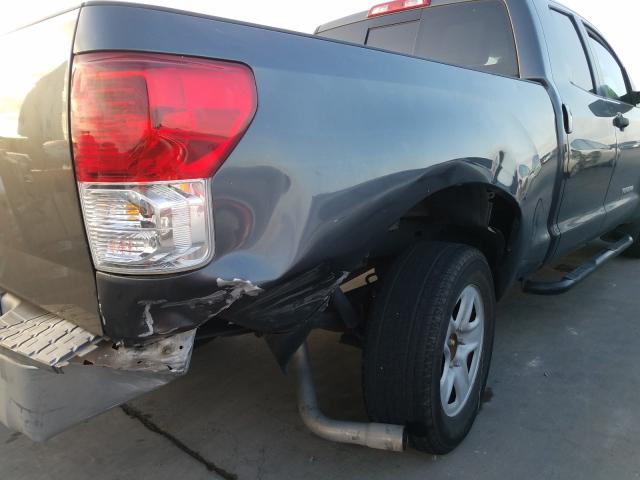 Photo 8 VIN: 5TFRY5F11DX146420 - TOYOTA TUNDRA DOU 