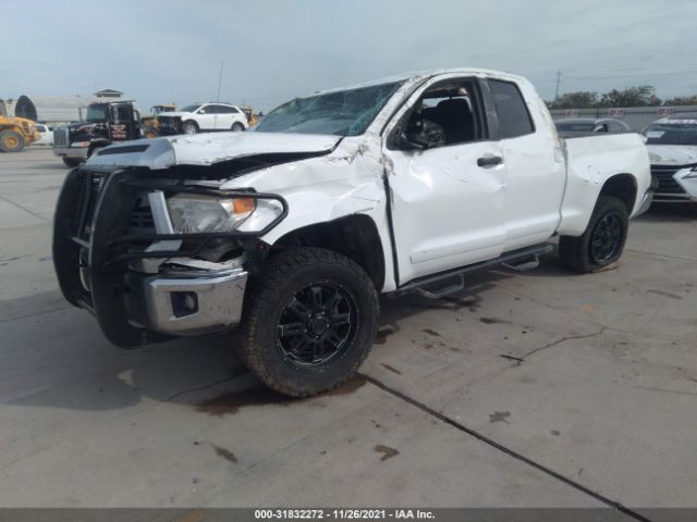 Photo 1 VIN: 5TFRY5F11EX156298 - TOYOTA TUNDRA 2WD TRUCK 