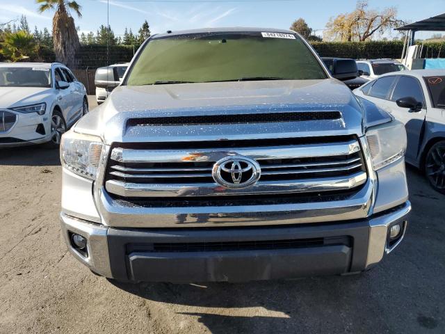 Photo 4 VIN: 5TFRY5F11GX210251 - TOYOTA TUNDRA DOU 