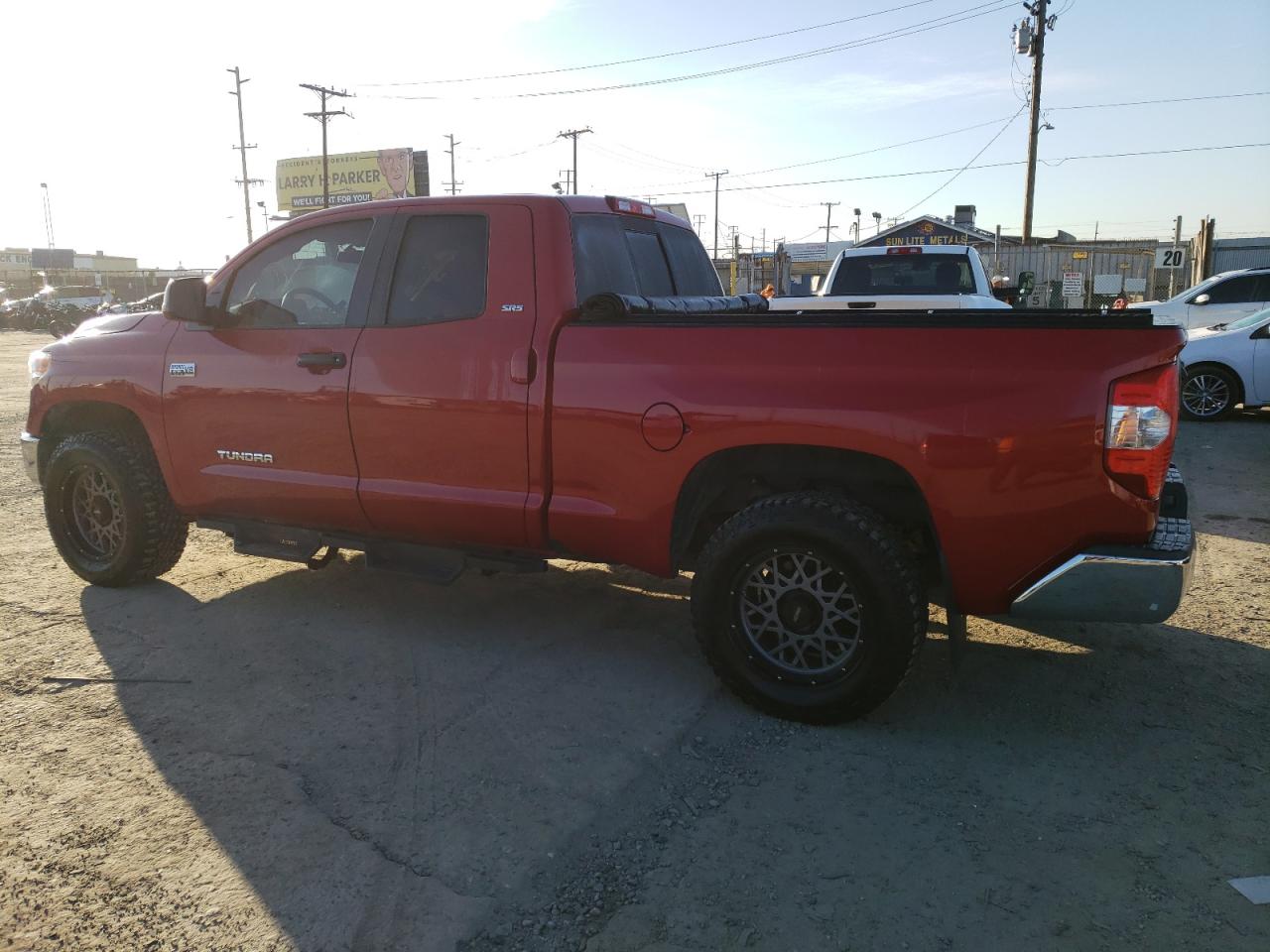 Photo 2 VIN: 5TFRY5F11HX227715 - TOYOTA TUNDRA 