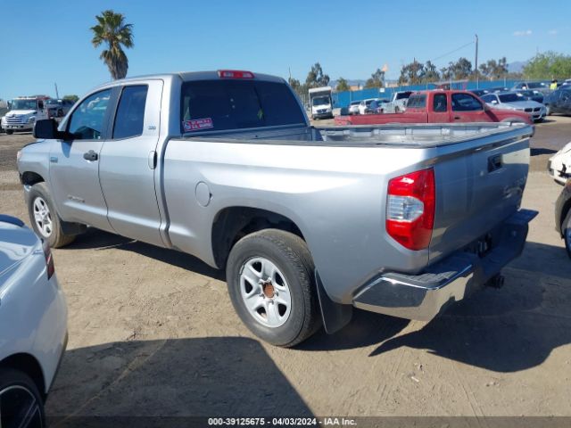 Photo 2 VIN: 5TFRY5F11JX239899 - TOYOTA TUNDRA DOU 