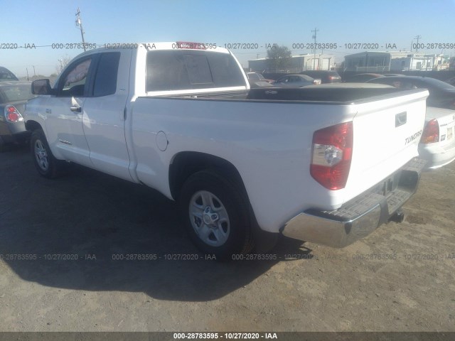 Photo 2 VIN: 5TFRY5F11JX240826 - TOYOTA TUNDRA 2WD 