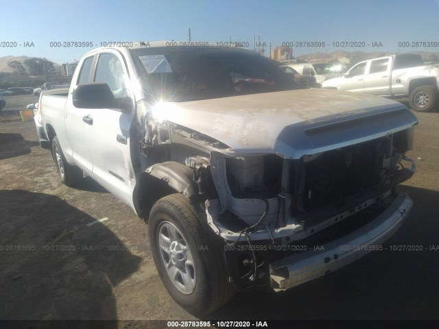 Photo 5 VIN: 5TFRY5F11JX240826 - TOYOTA TUNDRA 2WD 