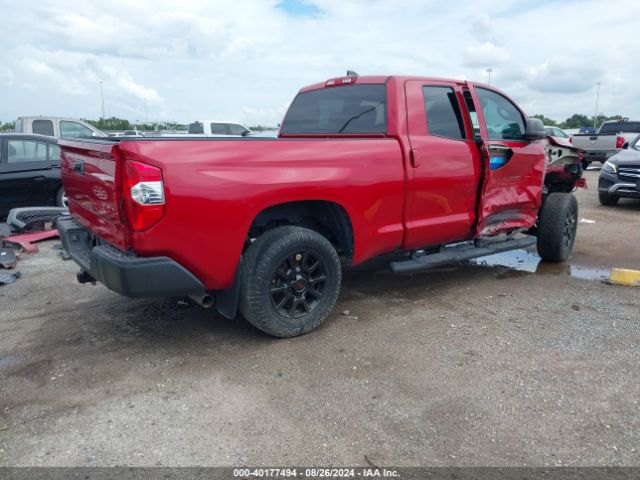 Photo 3 VIN: 5TFRY5F11MX280828 - TOYOTA TUNDRA 