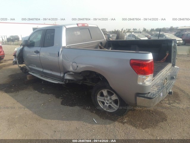 Photo 2 VIN: 5TFRY5F12AX076664 - TOYOTA TUNDRA 2WD TRUCK 