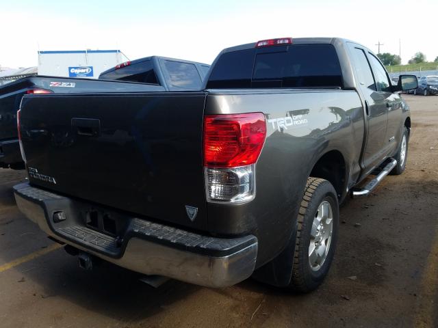 Photo 3 VIN: 5TFRY5F12AX092735 - TOYOTA TUNDRA DOU 