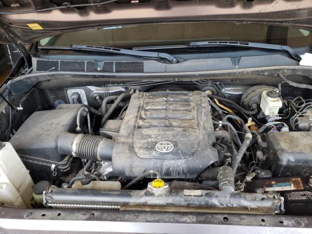 Photo 6 VIN: 5TFRY5F12BX103170 - TOYOTA TUNDRA DOU 