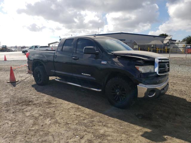 Photo 3 VIN: 5TFRY5F12CX130077 - TOYOTA TUNDRA DOU 