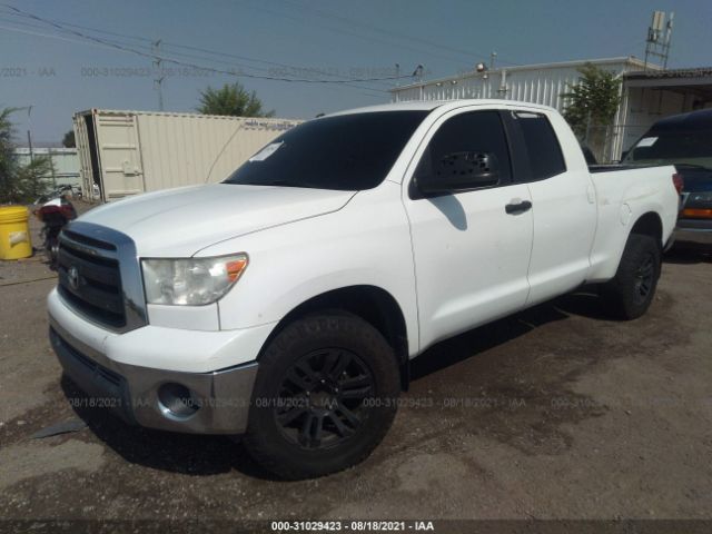 Photo 1 VIN: 5TFRY5F12CX131407 - TOYOTA TUNDRA 2WD TRUCK 