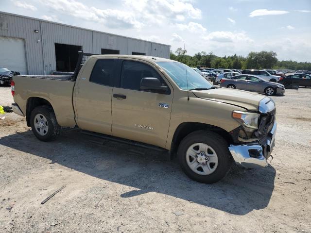 Photo 3 VIN: 5TFRY5F12KX255451 - TOYOTA TUNDRA DOU 