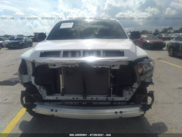 Photo 5 VIN: 5TFRY5F12MX280711 - TOYOTA TUNDRA 2WD 