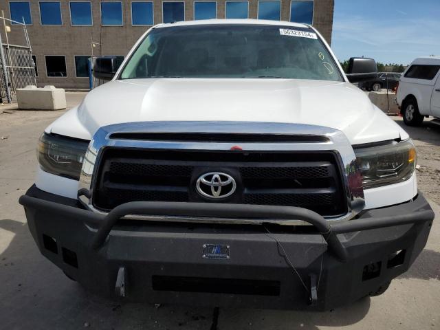 Photo 4 VIN: 5TFRY5F13AX075393 - TOYOTA TUNDRA 