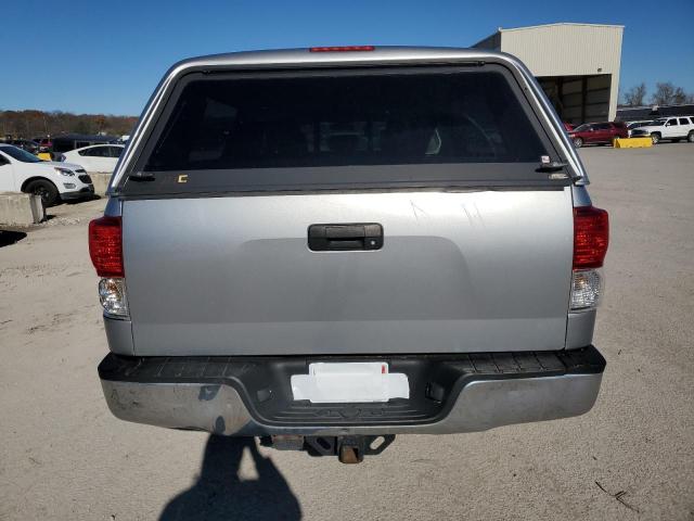 Photo 5 VIN: 5TFRY5F13BX115327 - TOYOTA TUNDRA DOU 