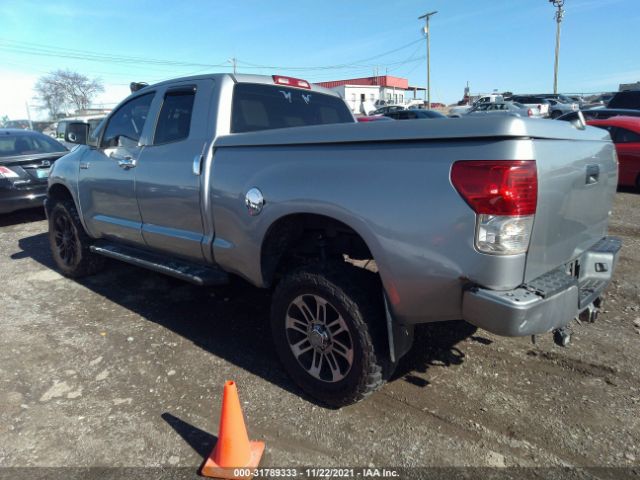 Photo 2 VIN: 5TFRY5F13CX117662 - TOYOTA TUNDRA 2WD TRUCK 