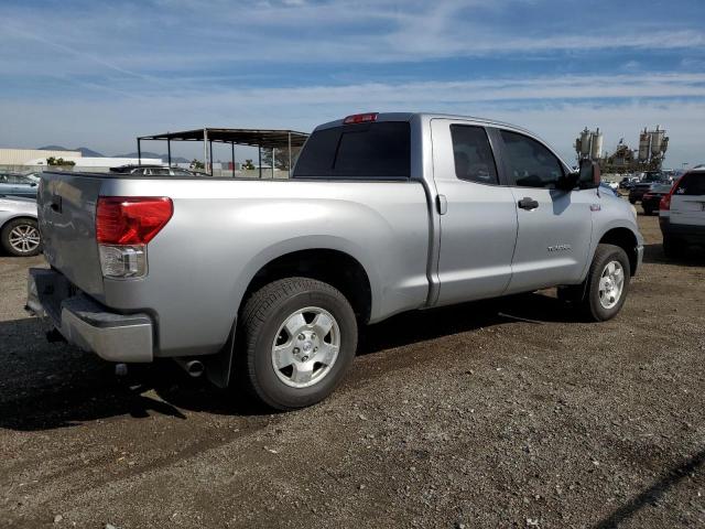 Photo 2 VIN: 5TFRY5F13CX126006 - TOYOTA TUNDRA DOU 