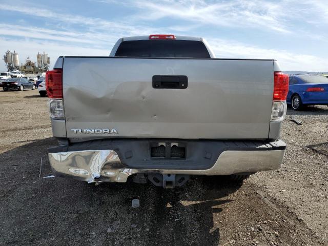 Photo 5 VIN: 5TFRY5F13CX126006 - TOYOTA TUNDRA DOU 