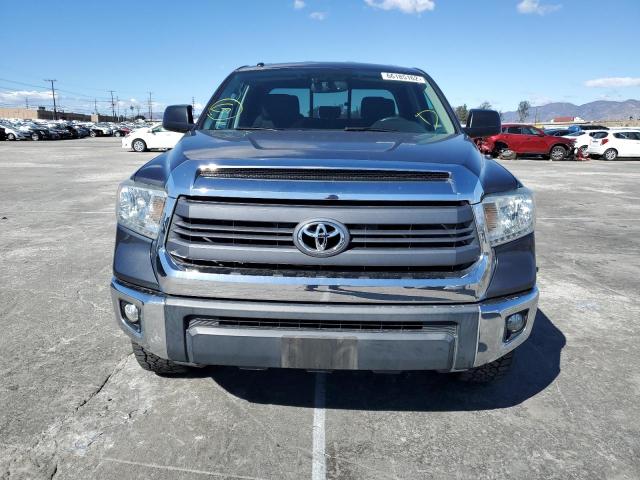 Photo 8 VIN: 5TFRY5F13EX167996 - TOYOTA TUNDRA DOU 