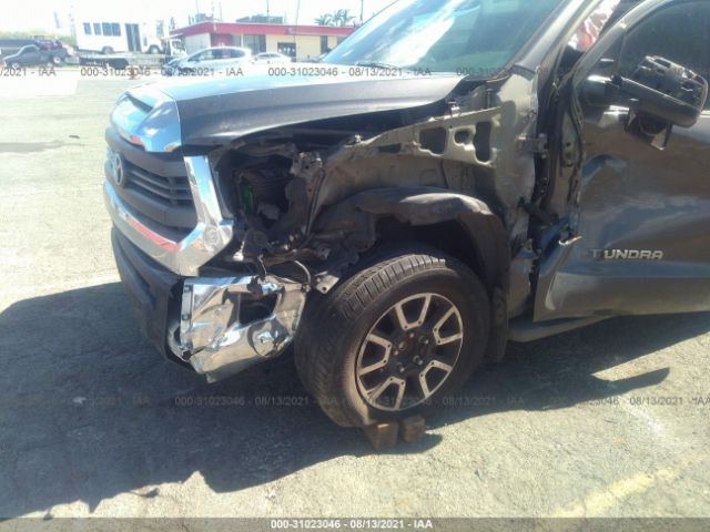 Photo 5 VIN: 5TFRY5F13FX174853 - TOYOTA TUNDRA 2WD TRUCK 