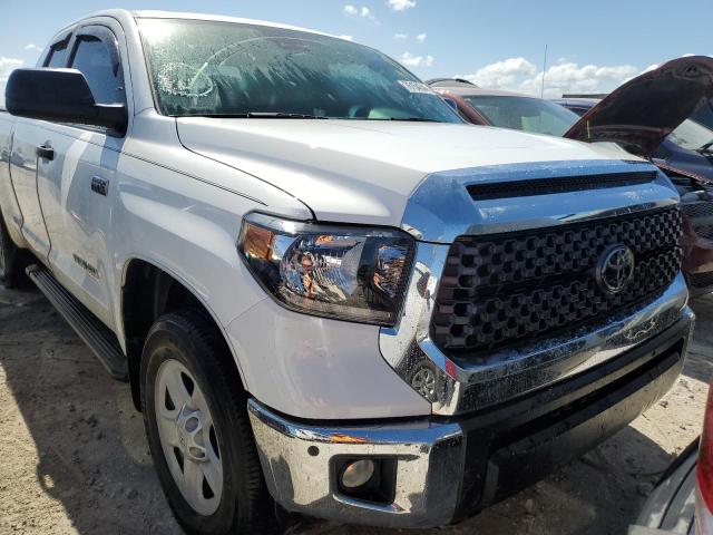 Photo 4 VIN: 5TFRY5F13MX299901 - TOYOTA TUNDRA DOU 