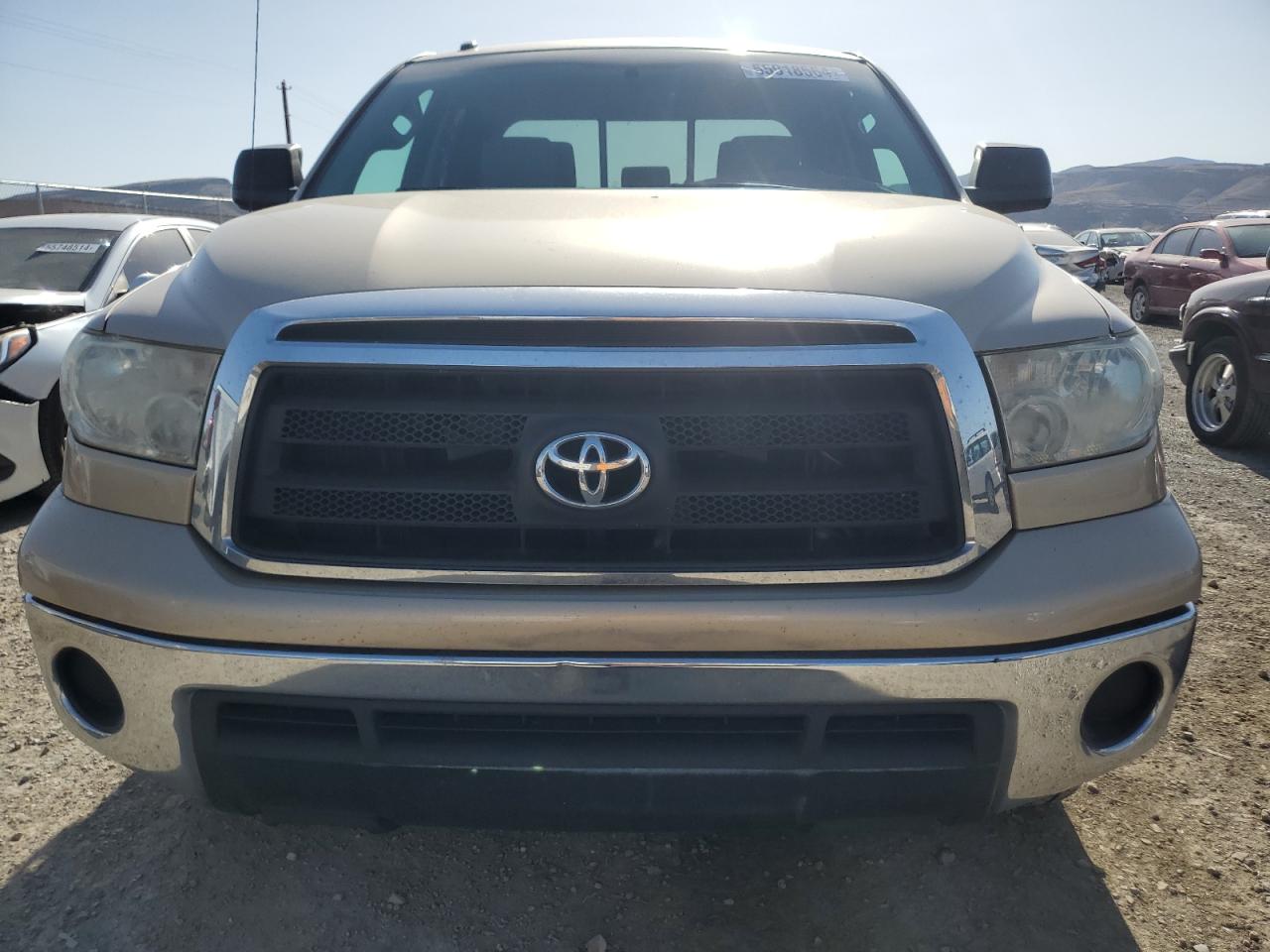 Photo 4 VIN: 5TFRY5F14AX083180 - TOYOTA TUNDRA 