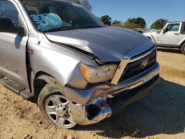 Photo 8 VIN: 5TFRY5F14AX094650 - TOYOTA TUNDRA DOU 