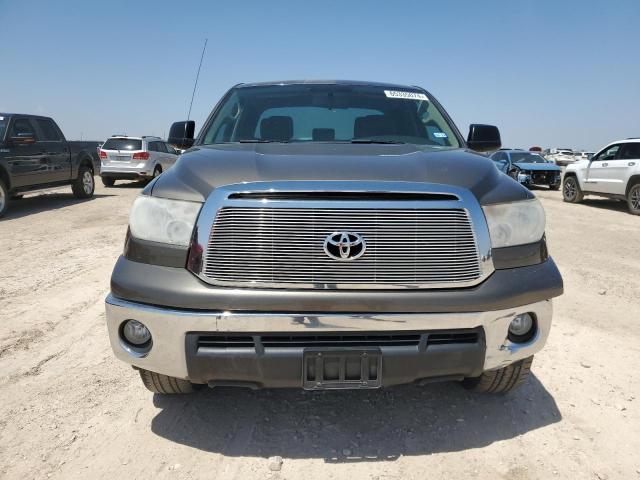 Photo 4 VIN: 5TFRY5F14BX099736 - TOYOTA TUNDRA DOU 