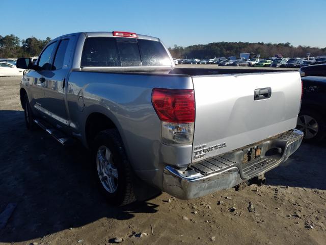 Photo 2 VIN: 5TFRY5F14BX102974 - TOYOTA TUNDRA DOU 