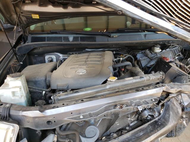 Photo 6 VIN: 5TFRY5F14DX134973 - TOYOTA TUNDRA DOU 