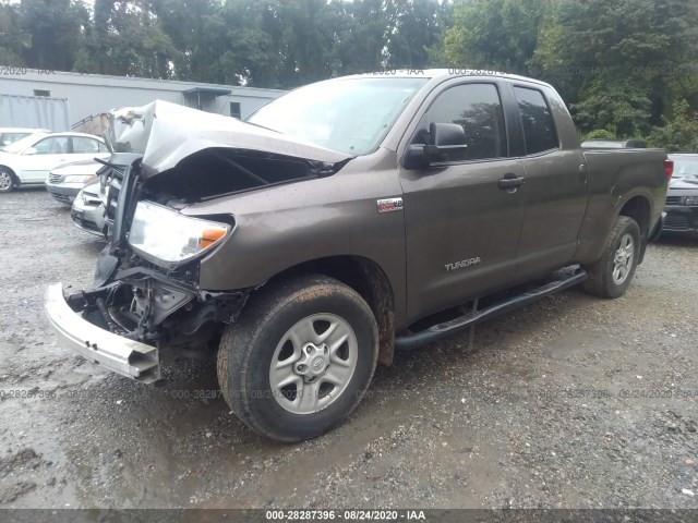 Photo 1 VIN: 5TFRY5F15AX079820 - TOYOTA TUNDRA 2WD TRUCK 