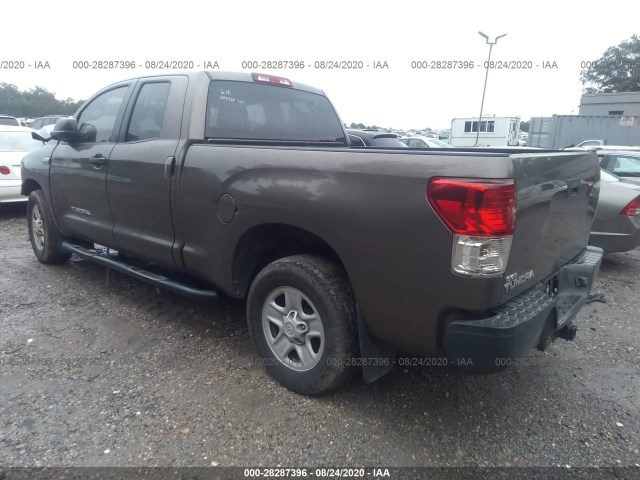 Photo 2 VIN: 5TFRY5F15AX079820 - TOYOTA TUNDRA 2WD TRUCK 