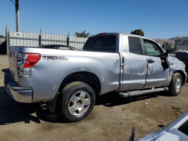 Photo 2 VIN: 5TFRY5F15AX094608 - TOYOTA TUNDRA DOU 