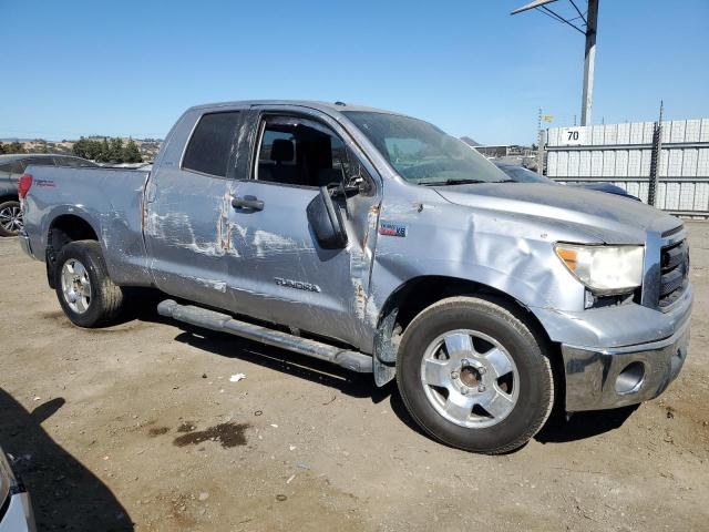 Photo 3 VIN: 5TFRY5F15AX094608 - TOYOTA TUNDRA DOU 