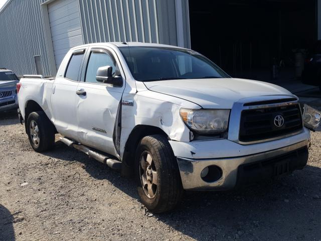 Photo 0 VIN: 5TFRY5F15BX105334 - TOYOTA TUNDRA DOU 