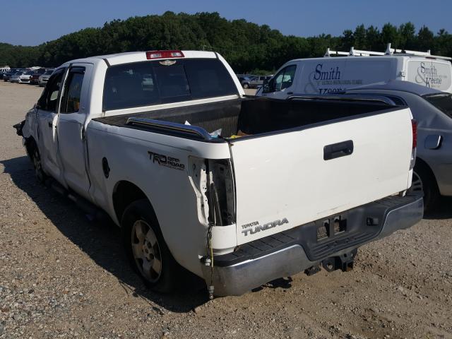 Photo 2 VIN: 5TFRY5F15BX105334 - TOYOTA TUNDRA DOU 