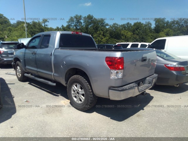 Photo 2 VIN: 5TFRY5F15BX107942 - TOYOTA TUNDRA 2WD TRUCK 