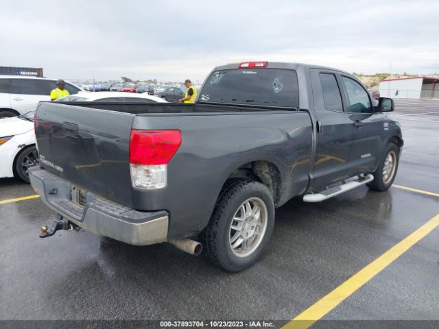 Photo 3 VIN: 5TFRY5F15BX110484 - TOYOTA TUNDRA 2WD TRUCK 