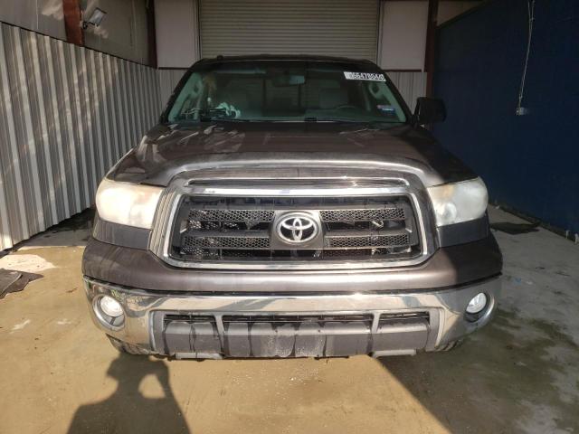 Photo 4 VIN: 5TFRY5F15CX124371 - TOYOTA TUNDRA DOU 