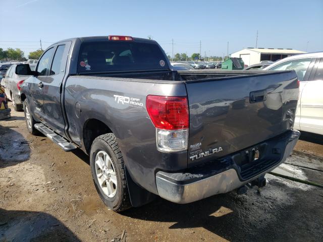 Photo 2 VIN: 5TFRY5F15DX145173 - TOYOTA TUNDRA DOU 