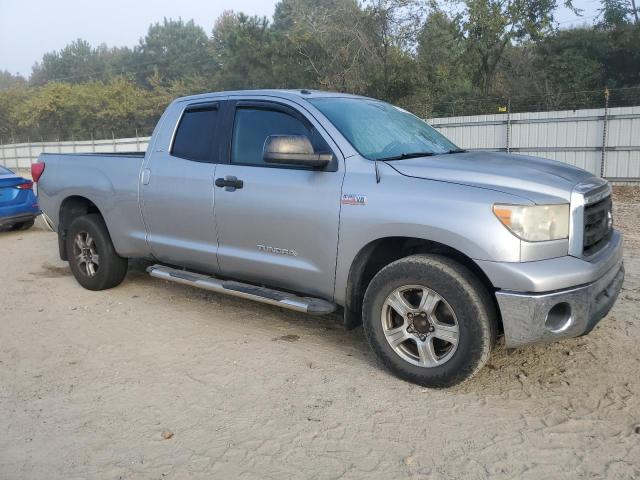 Photo 3 VIN: 5TFRY5F16BX109781 - TOYOTA TUNDRA DOU 